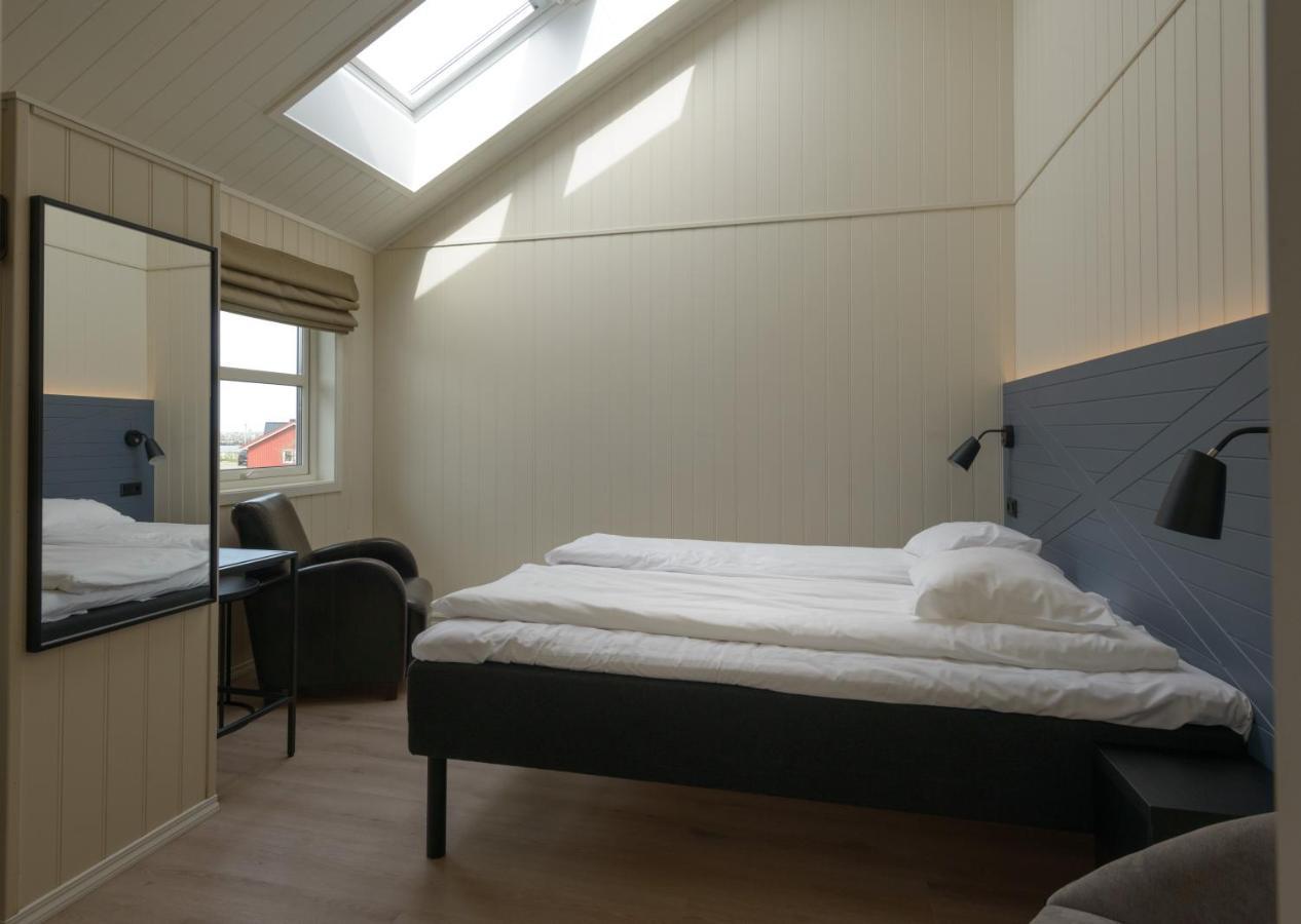 Gronnbuene Rorbu Hotel อัมเดเนส ภายนอก รูปภาพ