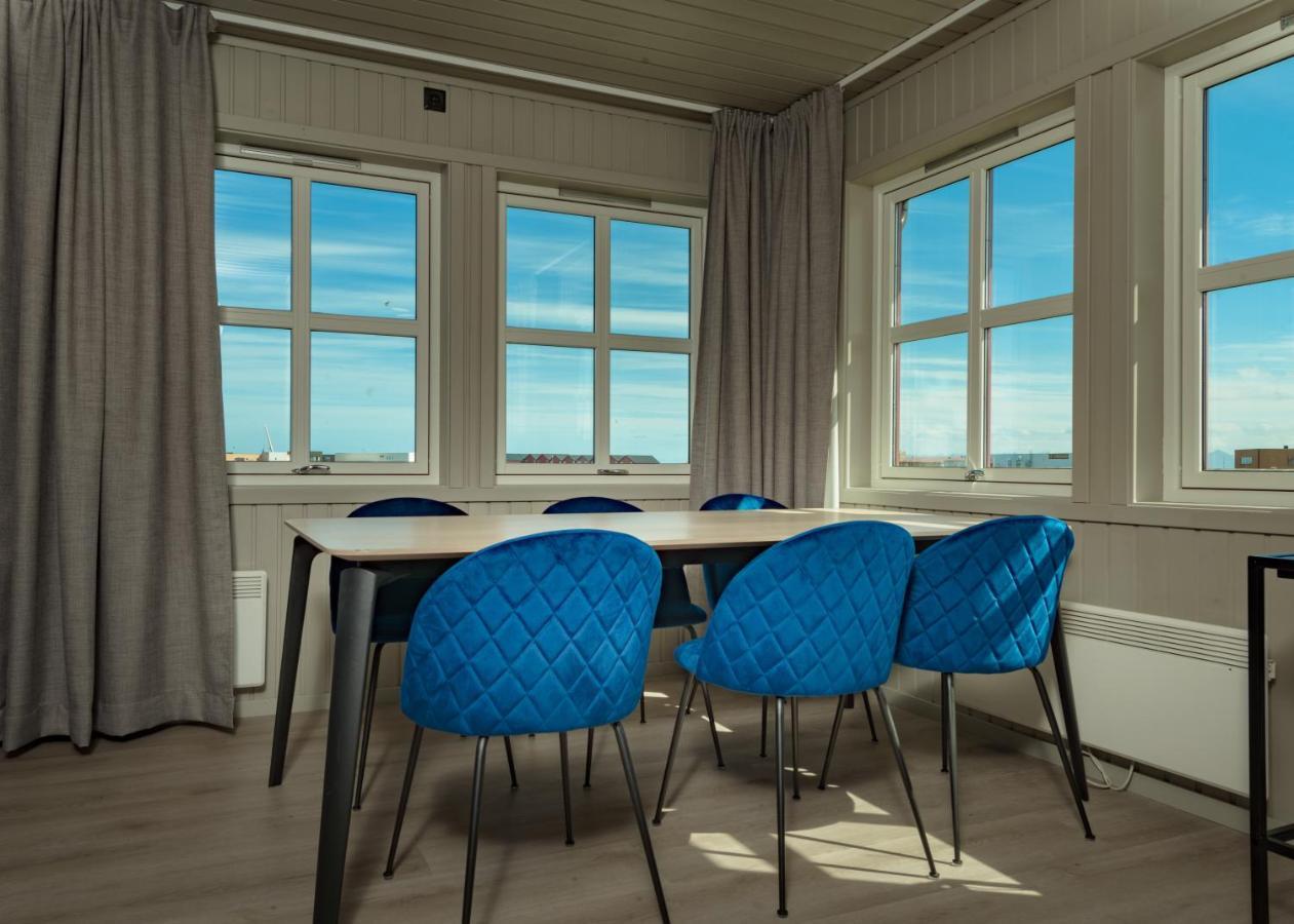 Gronnbuene Rorbu Hotel อัมเดเนส ภายนอก รูปภาพ