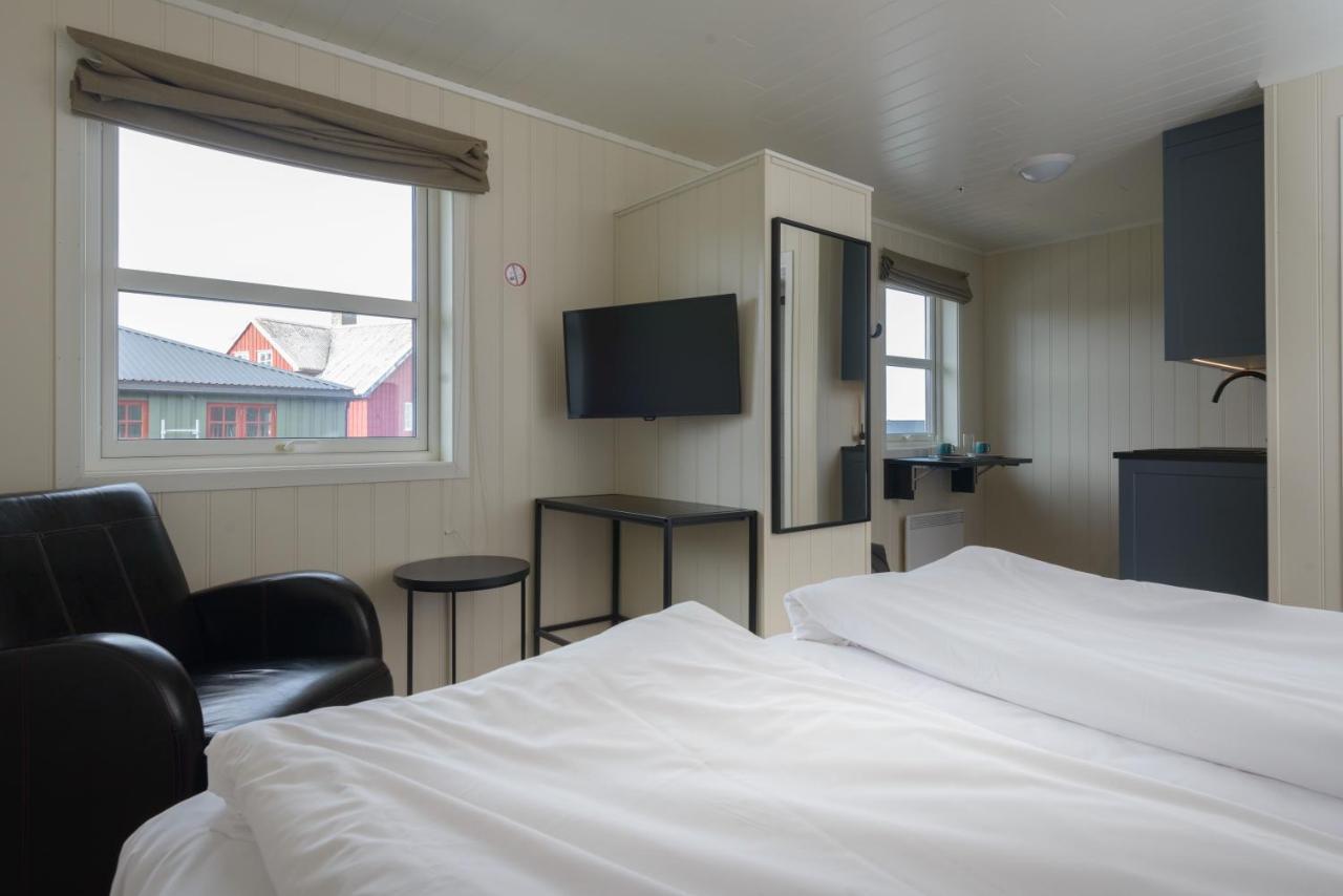 Gronnbuene Rorbu Hotel อัมเดเนส ภายนอก รูปภาพ